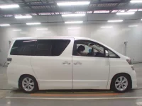 Toyota VELLFIRE лот № 30933 оценка 3.5  с аукциона в Японии 2