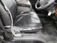 Toyota HIACE VAN лот № 30931 оценка 3.5  с аукциона в Японии 7