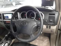 Toyota HILUX SURF лот № 30943 оценка 4  с аукциона в Японии 6
