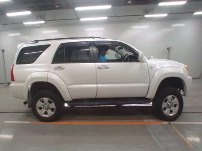 Toyota HILUX SURF