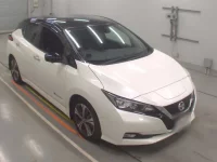 Nissan LEAF лот № 30977 оценка 3.5  с аукциона в Японии 4