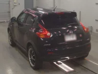 Nissan JUKE лот № 30935 оценка 3.5  с аукциона в Японии 5