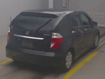 Honda EDIX  с аукциона в Японии