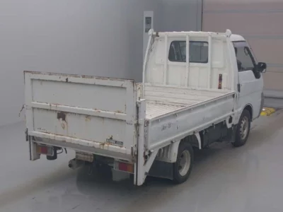 Mitsubishi DELICA TRUCK  с аукциона в Японии