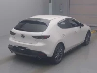Mazda MAZDA3 лот № 30048 оценка 4  с аукциона в Японии 1