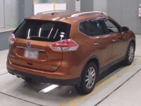 Nissan X-TRAIL лот № 30039 оценка 4  с аукциона в Японии 1