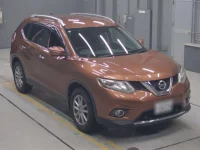 Nissan X-TRAIL лот № 30039 оценка 4  с аукциона в Японии 4