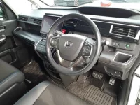 Honda STEP WAGON лот № 30069 оценка 4  с аукциона в Японии 6