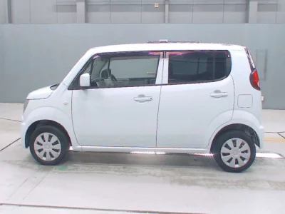Suzuki MRWAGON