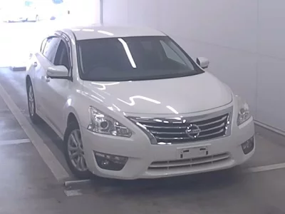 Nissan TEANA