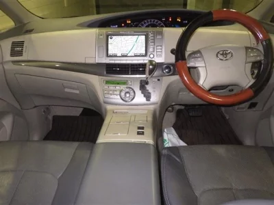 Toyota Estima Hybrid