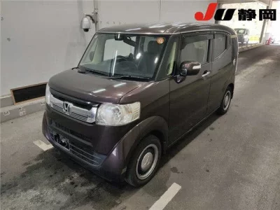 Honda N-Box Slash