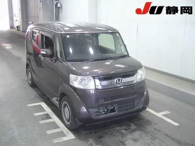 Honda N-Box Slash
