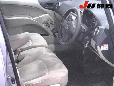 Mitsubishi Colt Plus