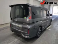 Honda STEP WAGON лот № 3060 оценка 4  с аукциона в Японии 4