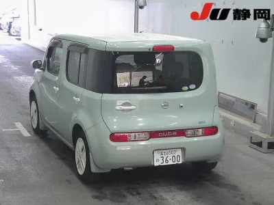 Nissan CUBE