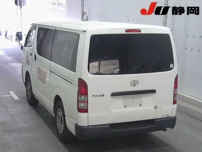 Toyota HIACE VAN  с аукциона в Японии