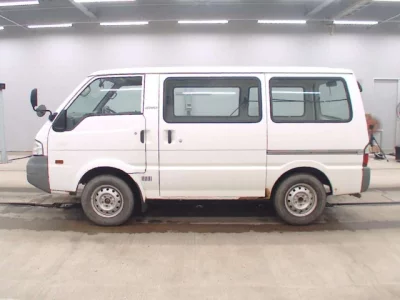 Mazda BONGO VAN
