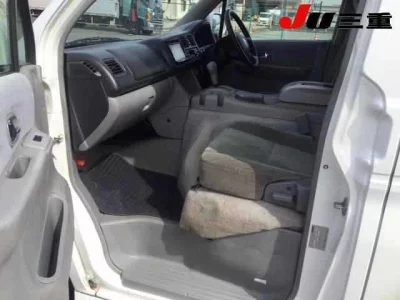 Mazda BONGO BRAWNY AFT