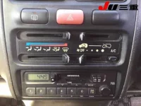 Honda LIFE лот № 8022 оценка 3  с аукциона в Японии 10