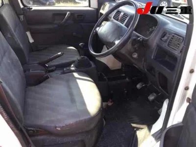 Suzuki CARRY TRUCK  с аукциона в Японии