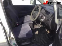 Suzuki MRWAGON лот № 8047 оценка 3.5  с аукциона в Японии 3