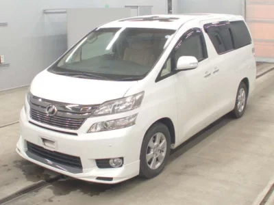 Toyota VELLFIRE  с аукциона в Японии