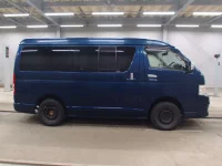 Toyota HIACE VAN лот № 7005 оценка 3.5  с аукциона в Японии 2