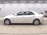 Toyota MARK X лот № 5612 оценка 3  с аукциона в Японии 3