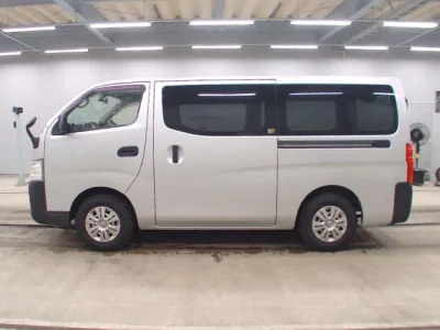 Nissan CARAVAN VAN