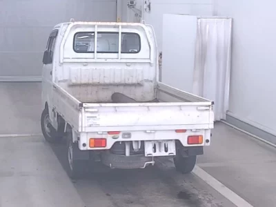 Nissan CLIPPER TRUCK  с аукциона в Японии