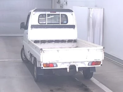 Nissan CLIPPER TRUCK