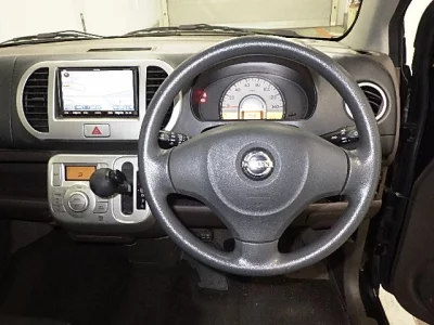 Nissan MOCO  с аукциона в Японии