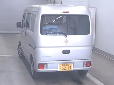 Nissan CLIPPER VAN