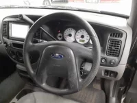 Ford ESCAPE лот № 10211 оценка 3.5  с аукциона в Японии 6
