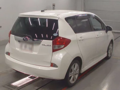 Subaru TREZIA