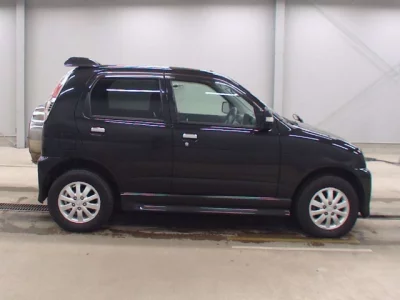 Daihatsu TERIOS KID