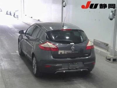 Renault MEGANE  с аукциона в Японии