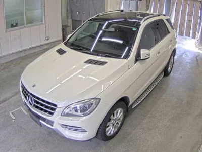 Mercedes-Benz ML CLASS