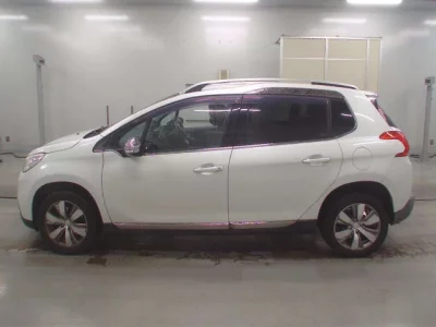 Peugeot 2008  с аукциона в Японии