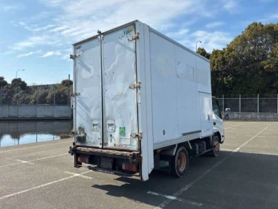 Hino DUTRO  с аукциона в Японии