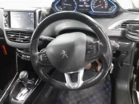 Peugeot 2008 лот № 38065 оценка 4  с аукциона в Японии 6