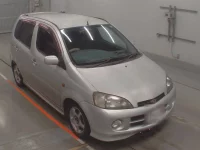 Daihatsu YRV лот № 10505 оценка R  с аукциона в Японии 4