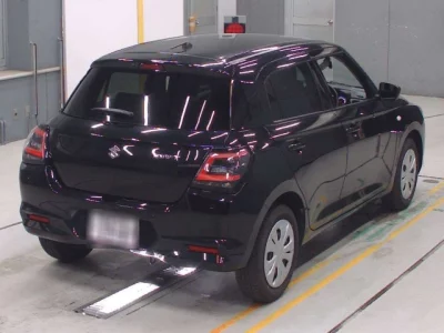 Suzuki SWIFT  с аукциона в Японии