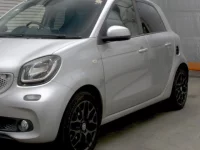 Smart FORFOUR лот № 1281 оценка 4.5  с аукциона в Японии 3
