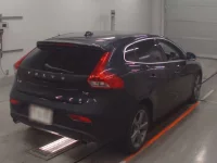 Volvo V40 лот № 38097 оценка 3.5  с аукциона в Японии 1