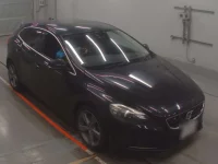 Volvo V40 лот № 38097 оценка 3.5  с аукциона в Японии 4