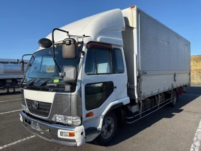 Nissan CONDOR