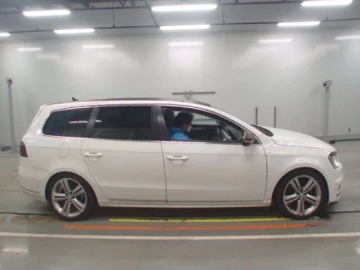 Volkswagen PASSAT VARIANT