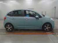 Citroen C3 лот № 38111 оценка 3.5  с аукциона в Японии 2
